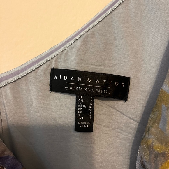 Aiden Mattox Formal Dress, size 2 - Picture 5 of 6